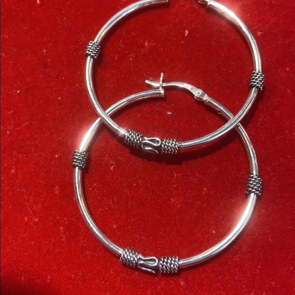 Women earrings